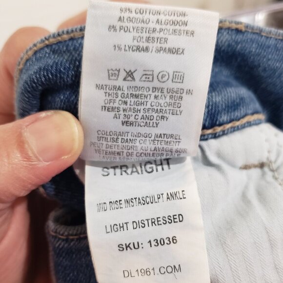 DL1961 Mara Instasculpt Straight Ankle Jean Size 32 Distressed Casual Fray Hem - Picture 11 of 14